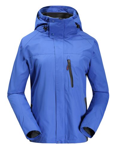 定制沖鋒衣作為冬季活動服裝有哪些優(yōu)勢？